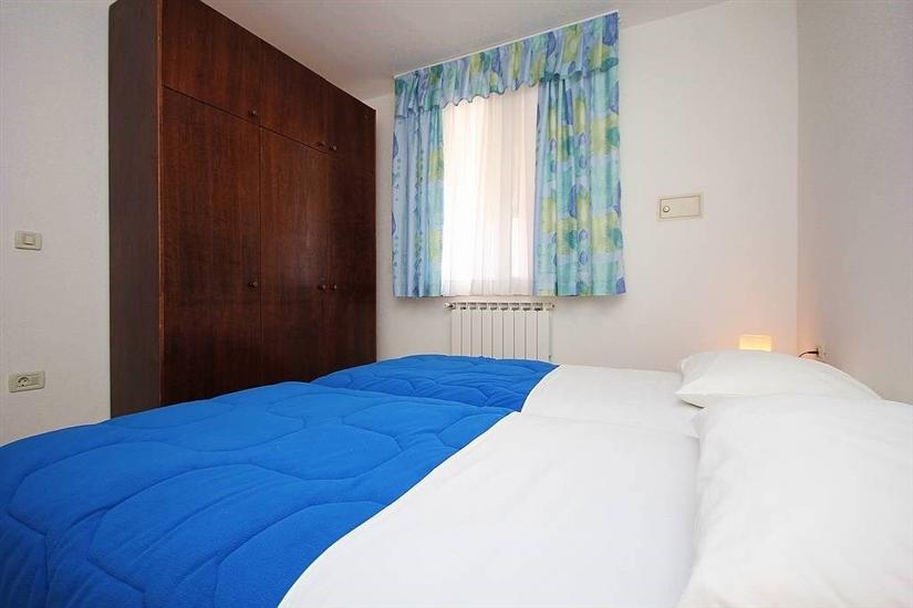 Apartment A2, for 5 persons