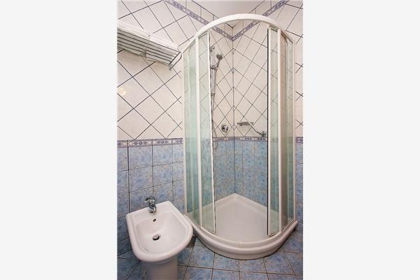 Apartment A2, for 5 persons