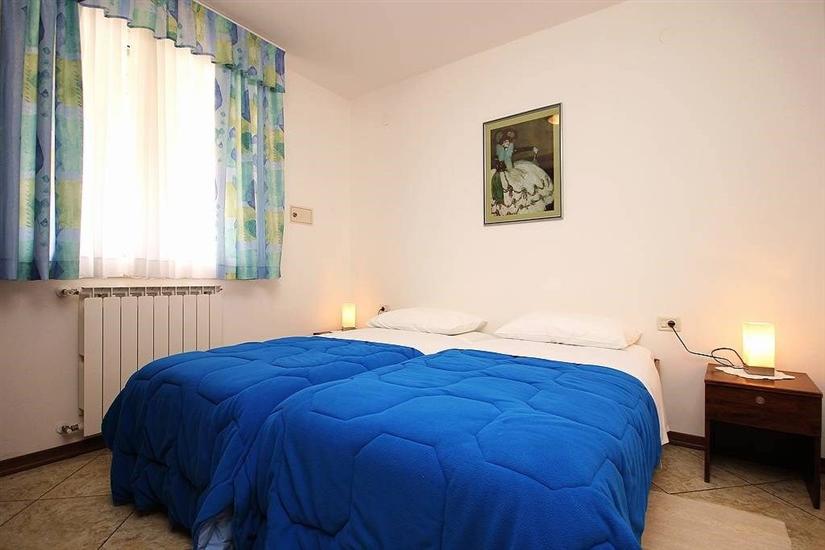 Apartment A2, for 5 persons