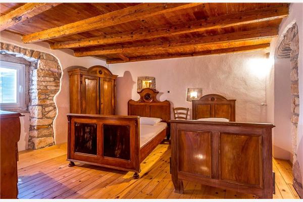 House K1, for 8 persons