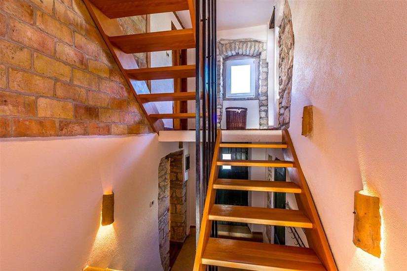 House K1, for 8 persons