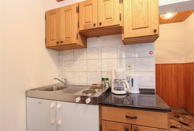Apartment A2, for 3 persons