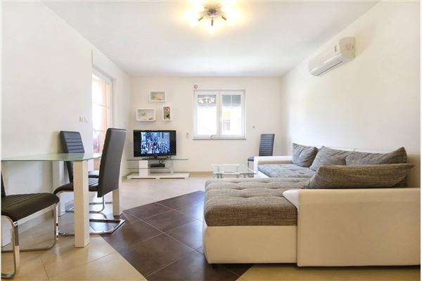 Apartment A1, for 5 persons