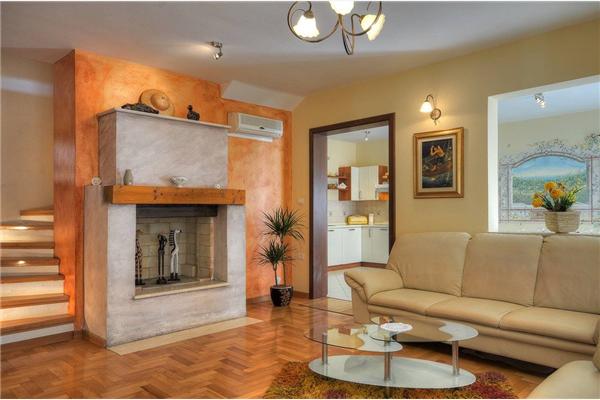 House K1, for 8 persons