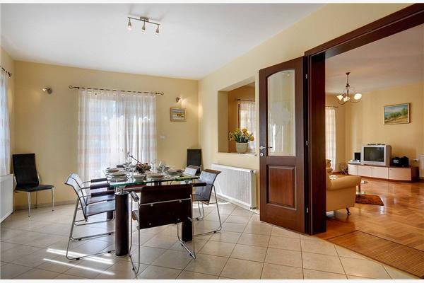 House K1, for 8 persons