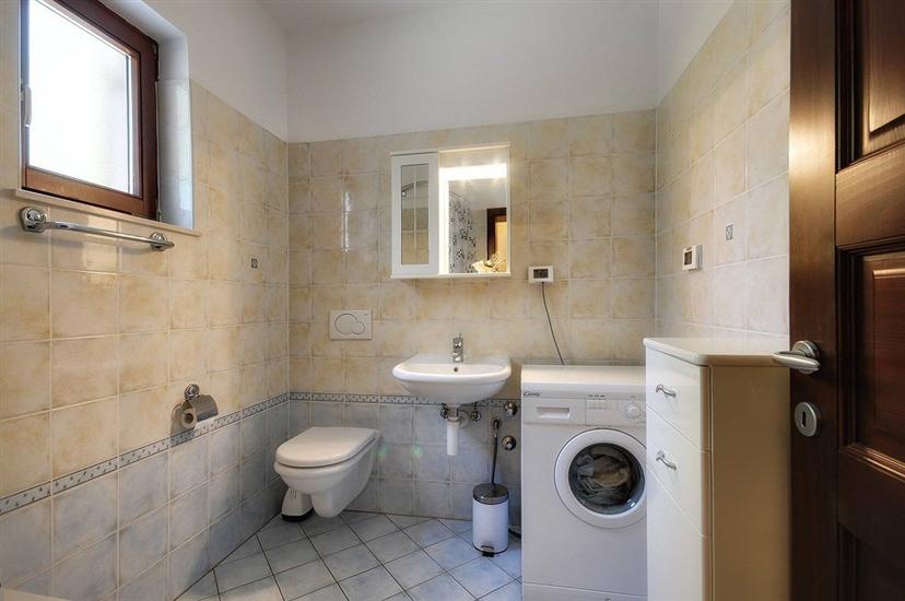 House K1, for 8 persons