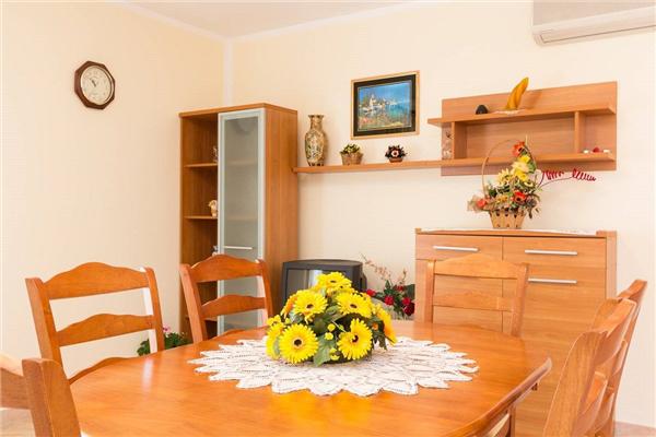 Apartment A1, for 4 persons