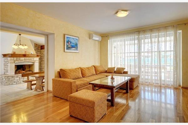 House K1, for 9 persons