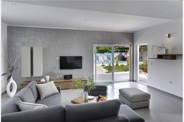 House K1, for 12 persons