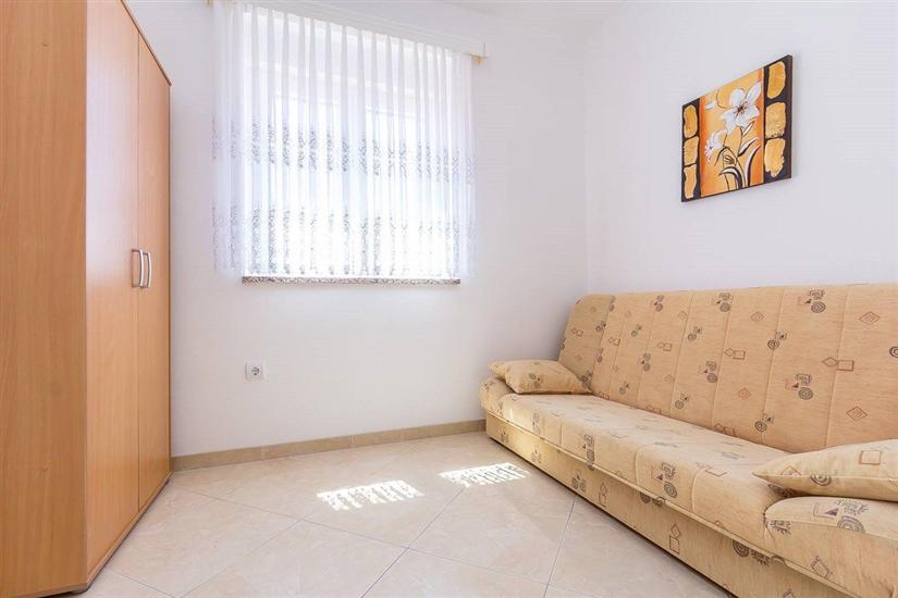 Apartment A3, for 5 persons