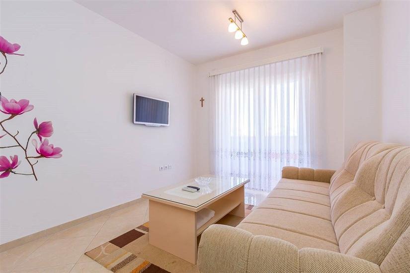 Apartment A4, for 4 persons