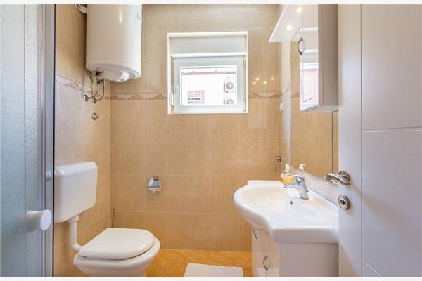 Apartment A4, for 4 persons