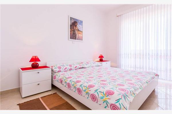 Apartment A5, for 4 persons