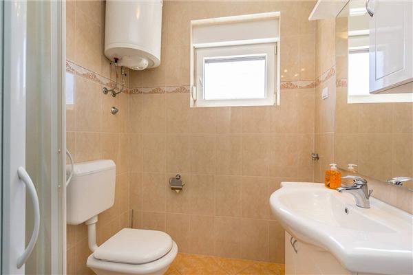 Apartment A5, for 4 persons