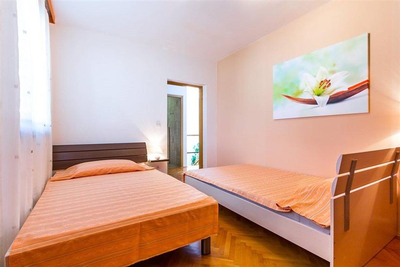 House K1, for 6 persons