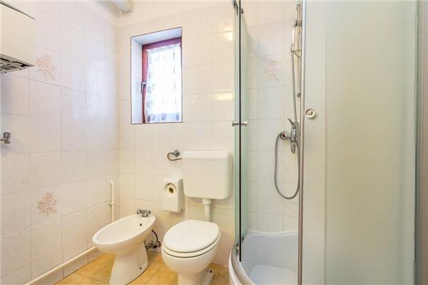 Apartment A1, for 6 persons