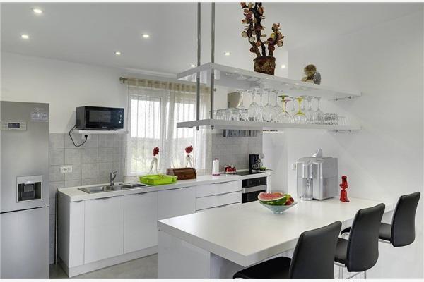 House K1, for 8 persons