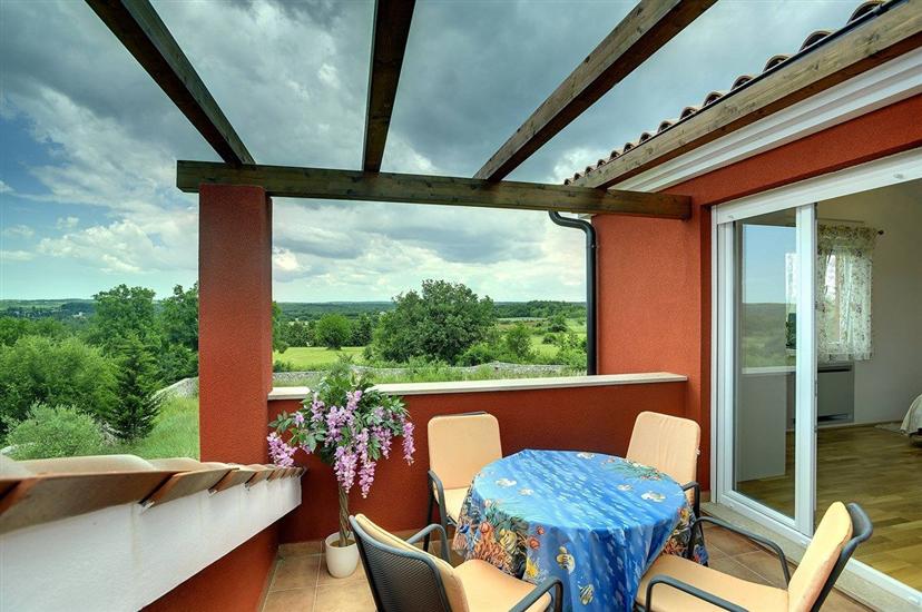 House K1, for 8 persons