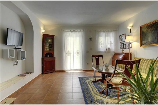 House K1, for 16 persons