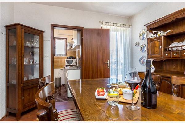 Hiša K1, na 6 osebe