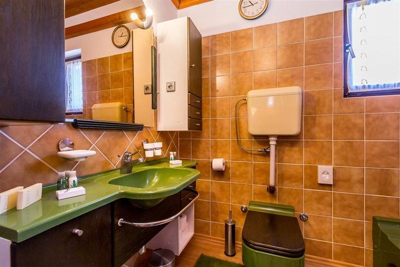 Hiša K1, na 6 osebe