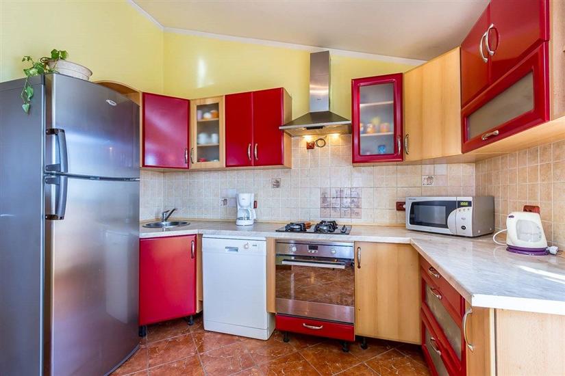 House K1, for 16 persons