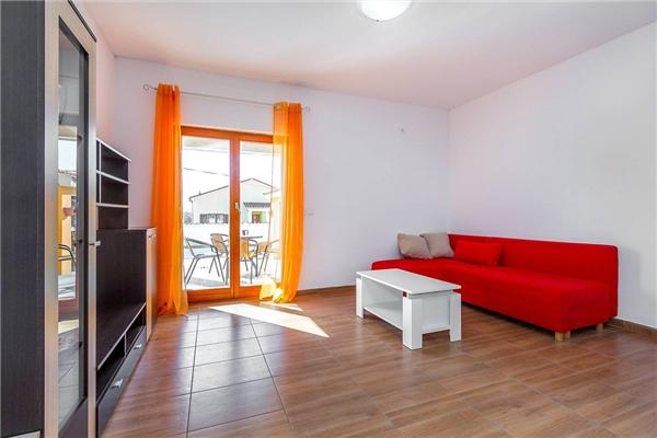 House K1, for 16 persons