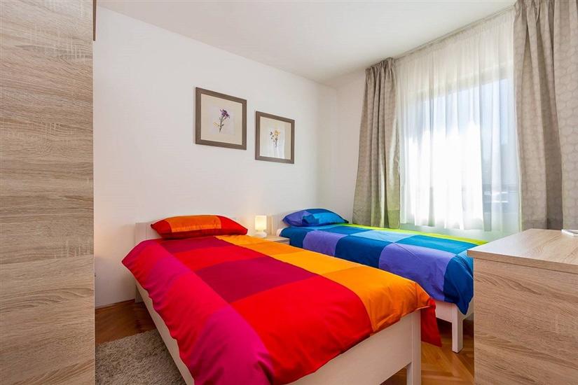 Apartment A1, for 7 persons