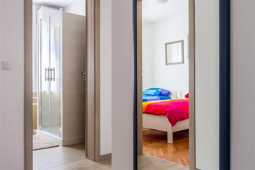 Apartment A1, for 7 persons