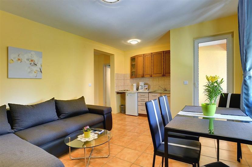 Apartment A2, for 4 persons