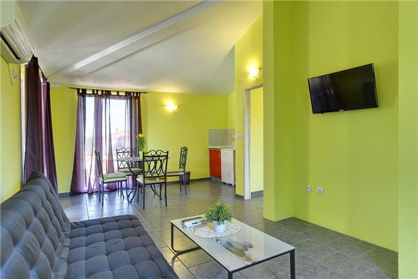 Apartment A4, for 4 persons