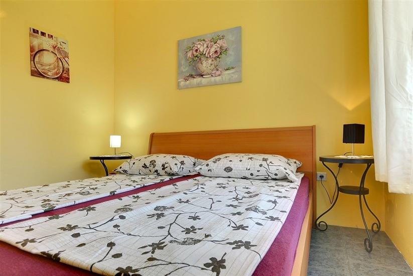 Apartment A4, for 4 persons
