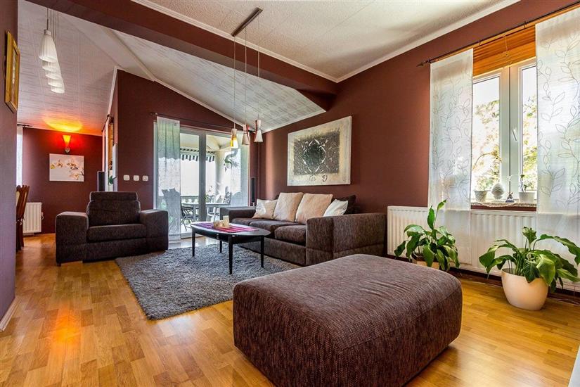 Apartment A5, for 5 persons