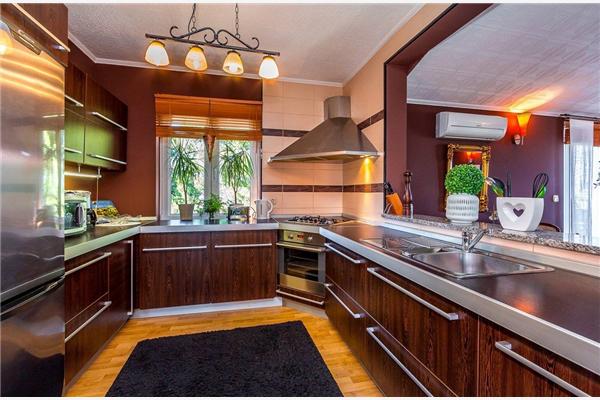 Apartment A5, for 5 persons