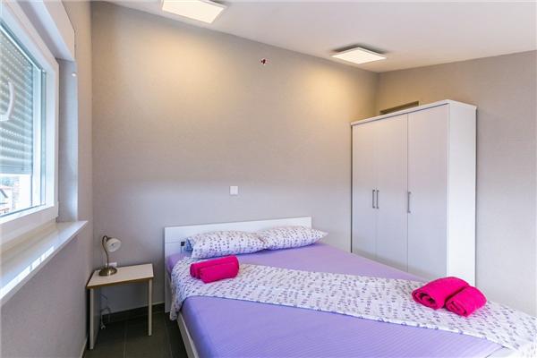 Apartment A2, for 5 persons