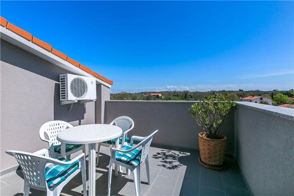 Apartment A2, for 5 persons