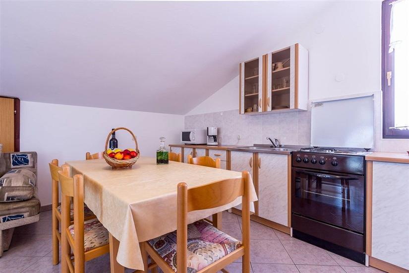 Apartment A3, for 5 persons