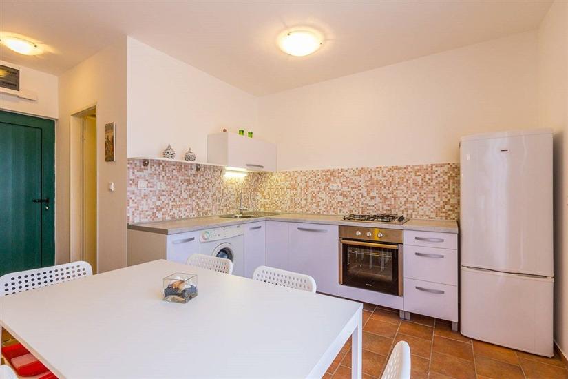 Apartment A1, for 6 persons