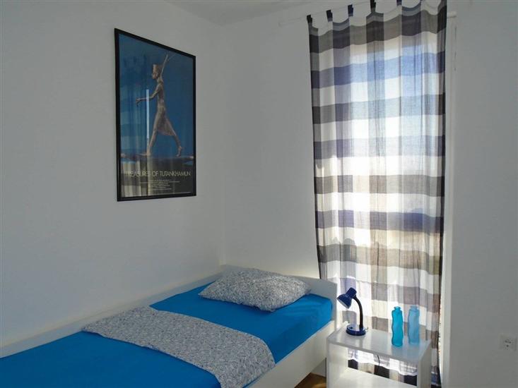 Apartment A1, for 6 persons