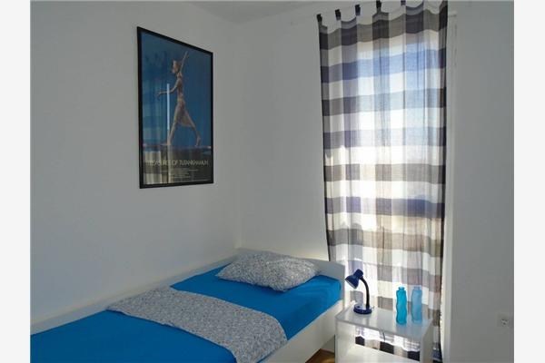 Apartment A1, for 6 persons