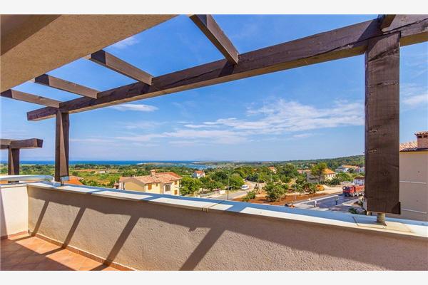 Apartment A1, for 6 persons