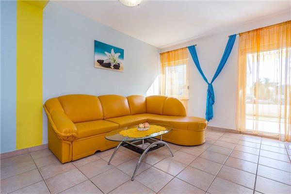 Apartment A1, for 3 persons