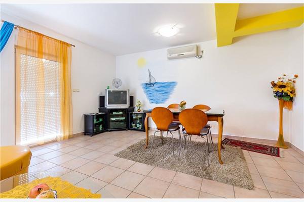 Apartment A1, for 3 persons