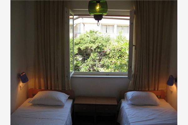 House K1, for 12 persons