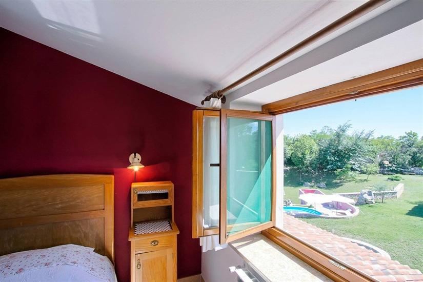 House K1, for 15 persons