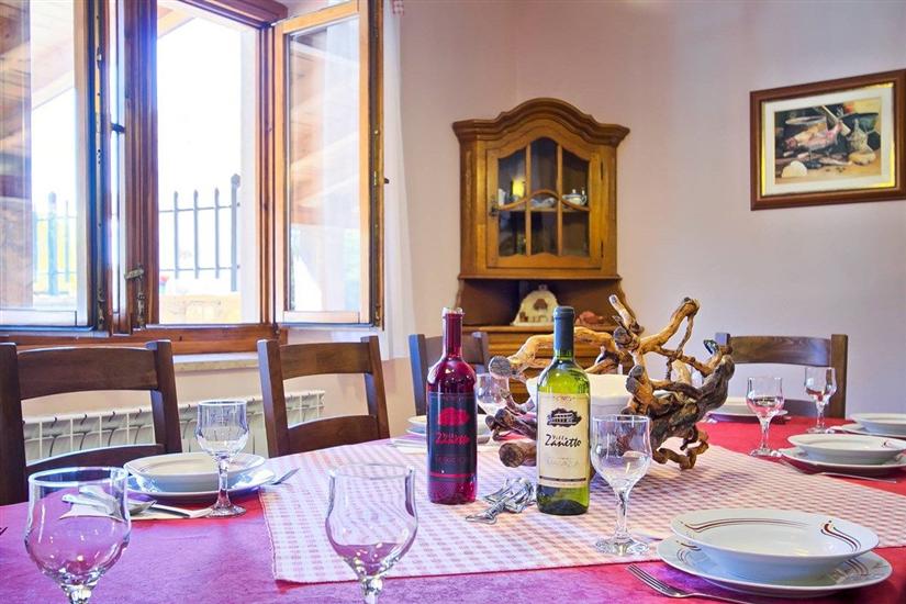 House K1, for 15 persons