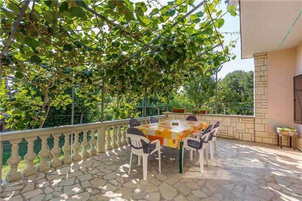 Apartment A1, for 4 persons