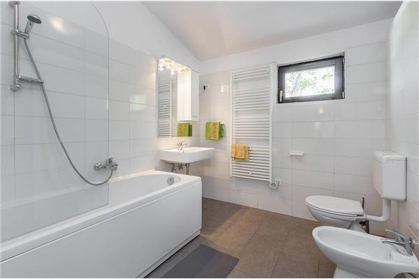 House K1, for 5 persons