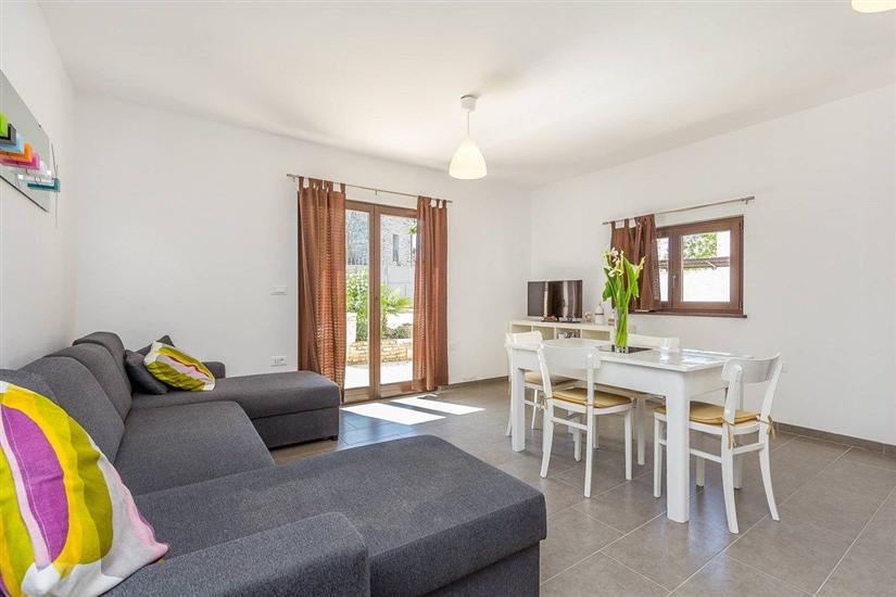 House K1, for 5 persons