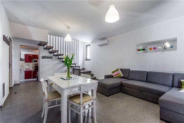 House K1, for 5 persons